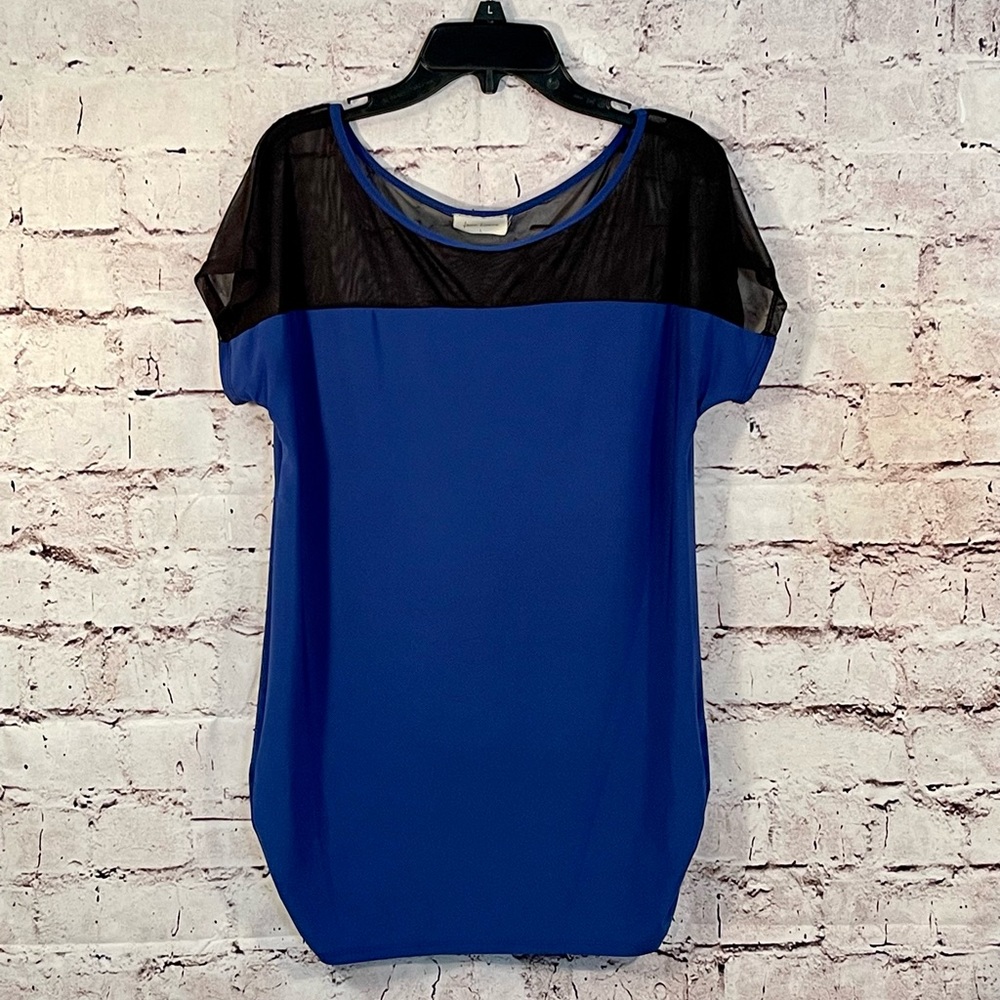 Women’s Blue and Black Blouse by Face Kisses. Size Large   (A-18)